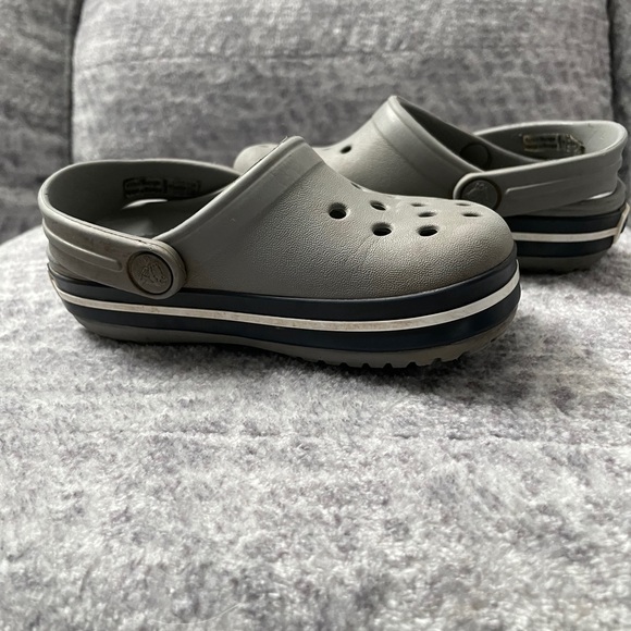 CROCS Other - CROCS FOR BOYS GREY, SIZE 6.